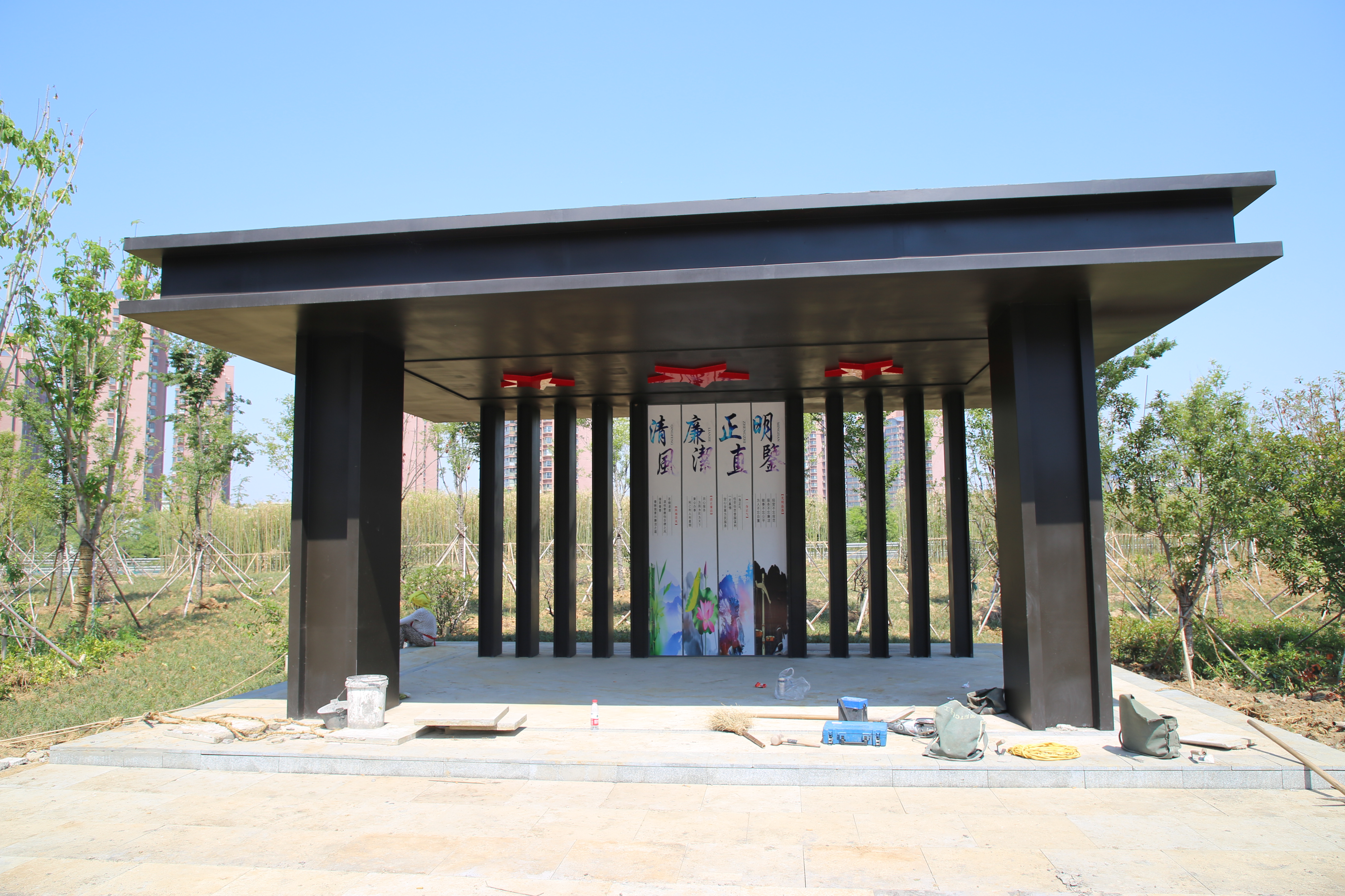 党建新常态亭.JPG