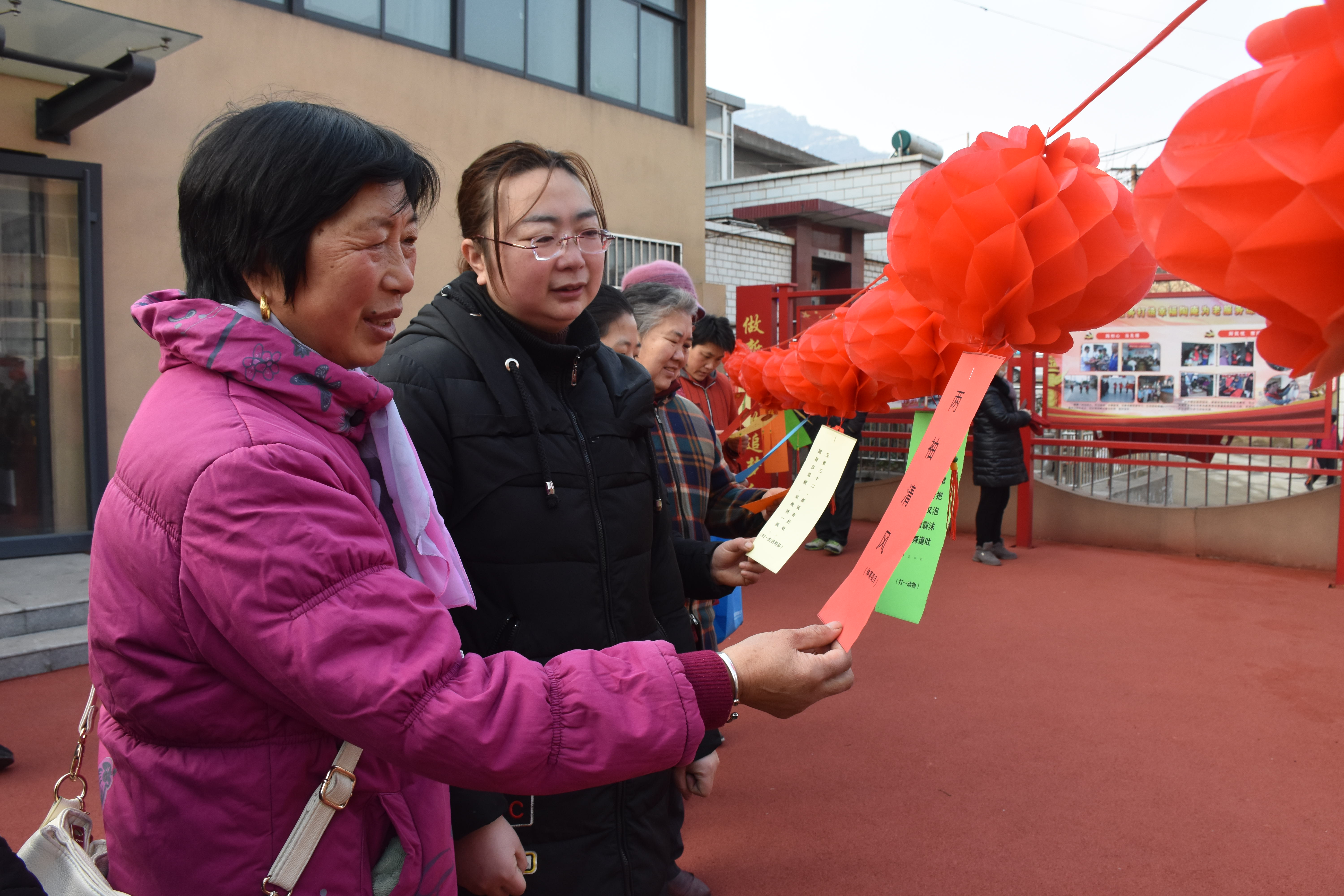 1、连云街道:开展“廉政灯谜庆佳节”活动-1.JPG